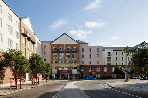 Rydges Newcastle - Accommodation Sunshine Coast 2