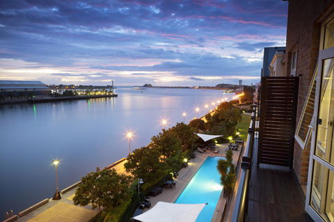 Rydges Newcastle - Accommodation Sunshine Coast 0