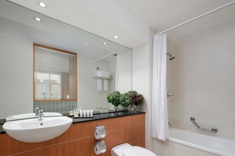Rydges Newcastle - Accommodation Sunshine Coast 14