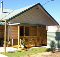 The Hakeas - Accommodation Sunshine Coast