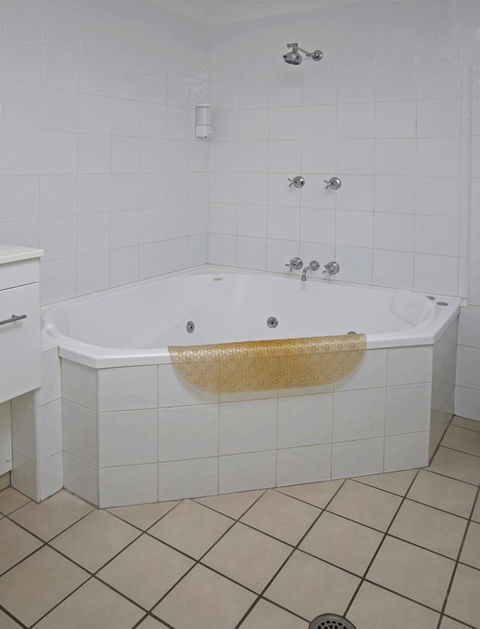 Aston Motel Yamba - Accommodation Sunshine Coast 30