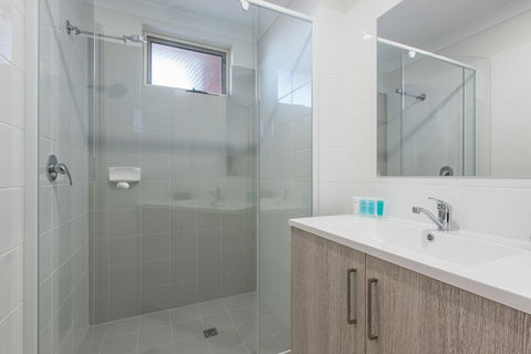 Jurien Bay Motel Apartments - Accommodation Sunshine Coast 11