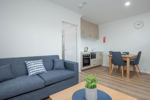 Jurien Bay Motel Apartments - Accommodation Sunshine Coast 6
