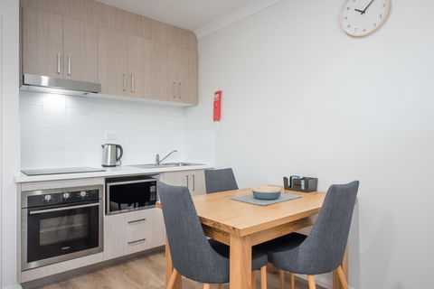Jurien Bay Motel Apartments - Accommodation Sunshine Coast 12