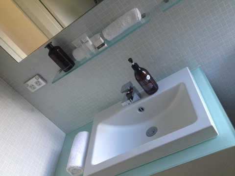 The Roozen Residence - Accommodation Sunshine Coast 25