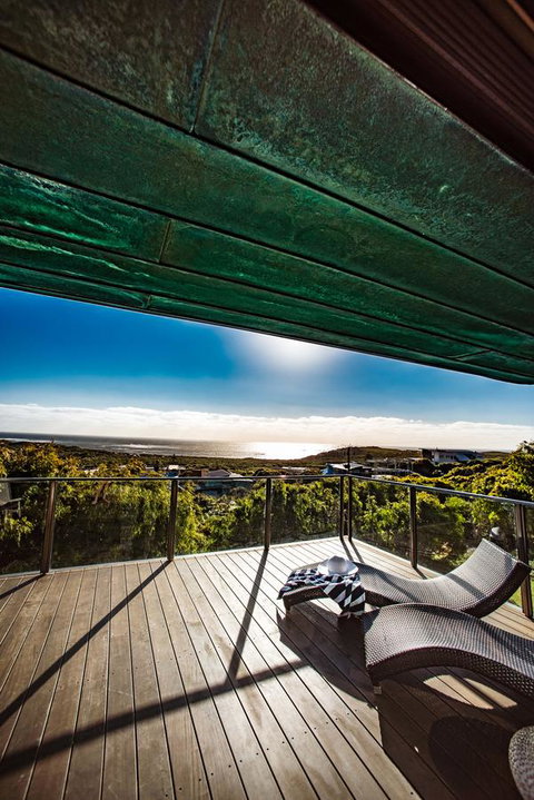 The Roozen Residence - Accommodation Sunshine Coast 12