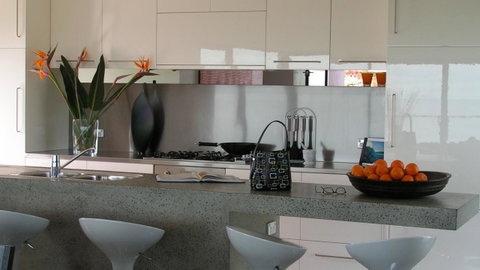 The Roozen Residence - Accommodation Sunshine Coast 5