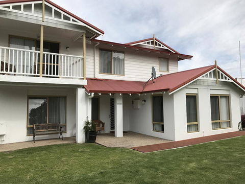 Pelicans Albany Middleton Beach - Accommodation Sunshine Coast 24