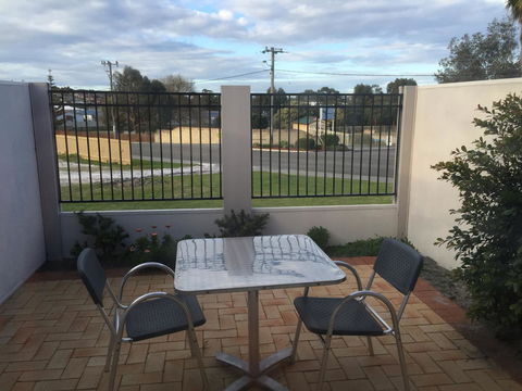 Country Comfort Amity Motel - Accommodation Sunshine Coast 2