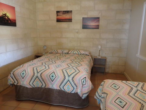 Lazy Lobster Holiday Units & Chalets - Accommodation Sunshine Coast 1