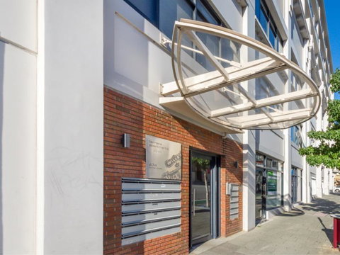 Home Apartment - Perth City Centre - Free WiFi - Accommodation Sunshine Coast 4