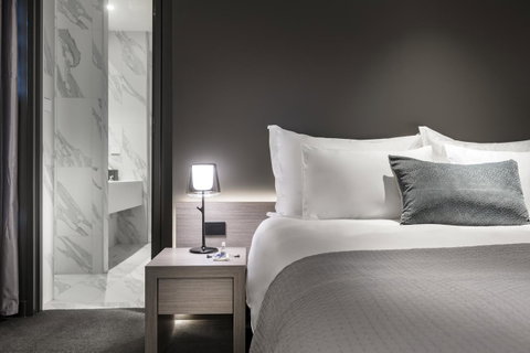 The Melbourne Hotel - Accommodation Sunshine Coast 44