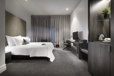 The Melbourne Hotel - Accommodation Sunshine Coast 25