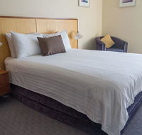 Ocean Beach Hotel - Accommodation Sunshine Coast