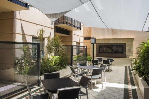 Mantra On Hay Perth - Accommodation Sunshine Coast 18