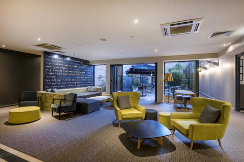 Mantra On Hay Perth - Accommodation Sunshine Coast 20