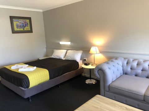 Dog Rock Motel - Accommodation Sunshine Coast 27