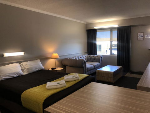 Dog Rock Motel - Accommodation Sunshine Coast 20