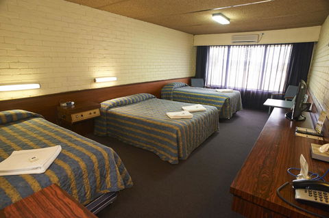 Dog Rock Motel - Accommodation Sunshine Coast 42
