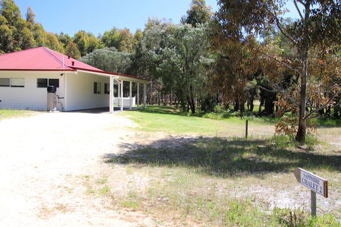 Sapphire Chalets, Augusta - Accommodation Sunshine Coast 2