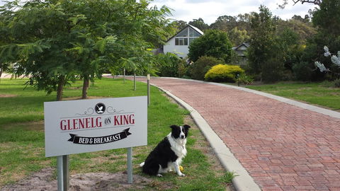 Glenelg On King Bed & Breakfast - Accommodation Sunshine Coast 12