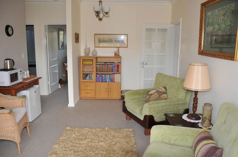 Glenelg On King Bed & Breakfast - Accommodation Sunshine Coast 20