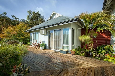 Glenelg On King Bed & Breakfast - Accommodation Sunshine Coast 7