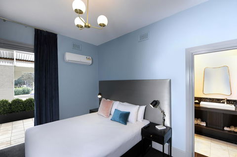 The Stirling Arms Hotel - Accommodation Sunshine Coast 25