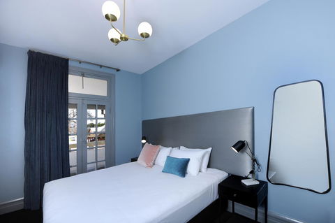The Stirling Arms Hotel - Accommodation Sunshine Coast 18
