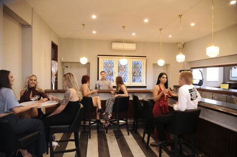 The Stirling Arms Hotel - Accommodation Sunshine Coast 14