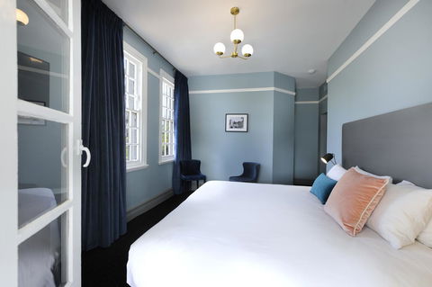 The Stirling Arms Hotel - Accommodation Sunshine Coast 10