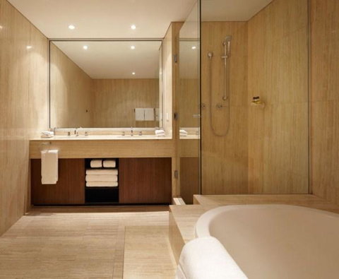 Residence On Langley Park - Accommodation Sunshine Coast 2