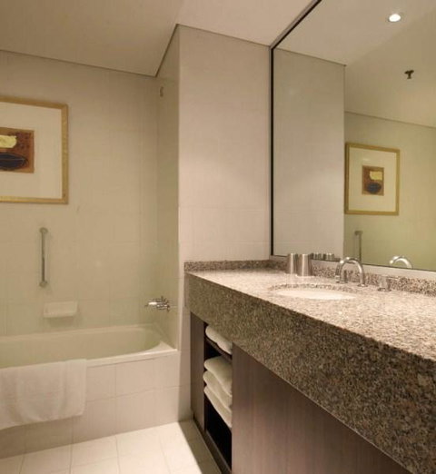 Residence On Langley Park - Accommodation Sunshine Coast 4