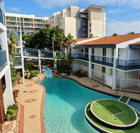 West Beach Lagoon 220 Stylish and Cozy - Accommodation Sunshine Coast