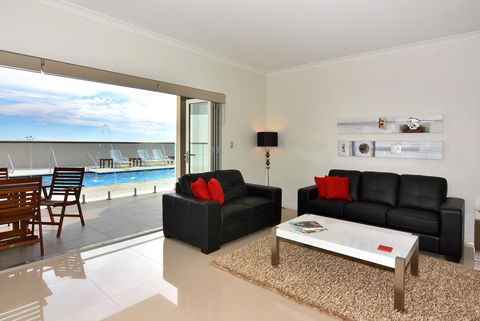 Bunbury Seaview Apartments - Accommodation Sunshine Coast 1