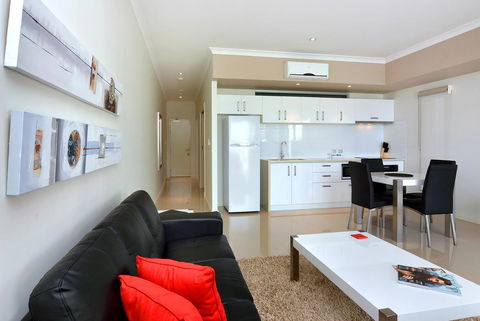 Bunbury Seaview Apartments - Accommodation Sunshine Coast 6