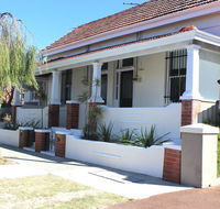 Captain's Heritage Cottage - Accommodation Sunshine Coast