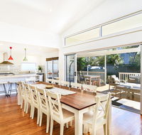 Calming Waters - Pet Friendly - 3 Min Walk to Beach - Accommodation Sunshine Coast