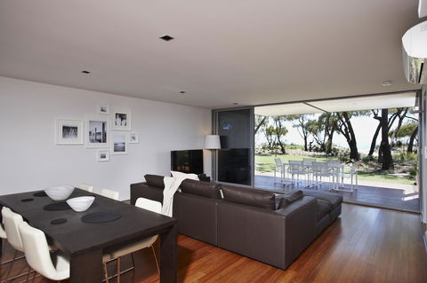 Aqua Resort Busselton - Accommodation Sunshine Coast 7