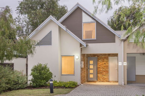 Cape View Beach Resort - Accommodation Sunshine Coast 7