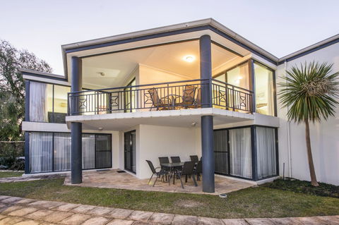 Cape View Beach Resort - Accommodation Sunshine Coast 26