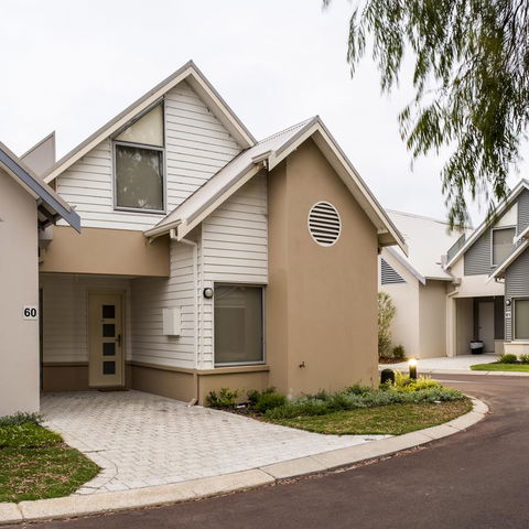 Cape View Beach Resort - Accommodation Sunshine Coast 32