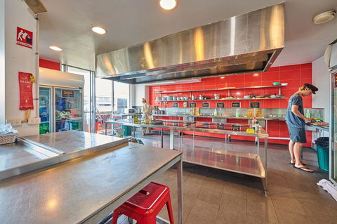 Nomads Byron Bay Backpackers - Accommodation Sunshine Coast 8