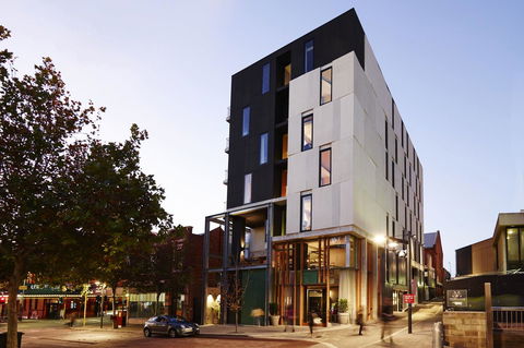 Alex Hotel - Accommodation Sunshine Coast 0