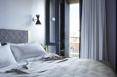 Alex Hotel - Accommodation Sunshine Coast 21