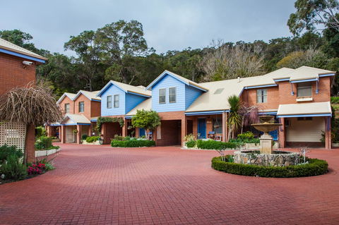 Middleton Beach By The BnB Collection - Accommodation Sunshine Coast 0