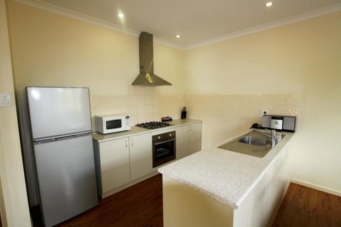 Kimberley Hotel - Accommodation Sunshine Coast 6