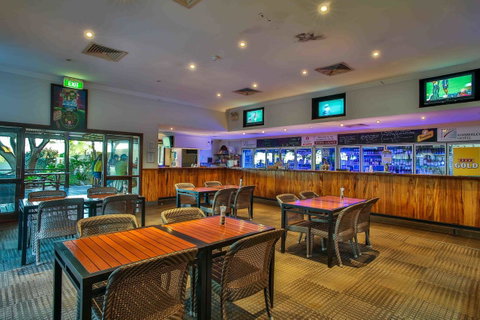 Kimberley Hotel - Accommodation Sunshine Coast 16