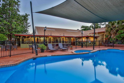 Kimberley Hotel - Accommodation Sunshine Coast 21