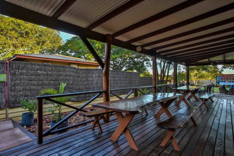 Kimberley Hotel - Accommodation Sunshine Coast 17